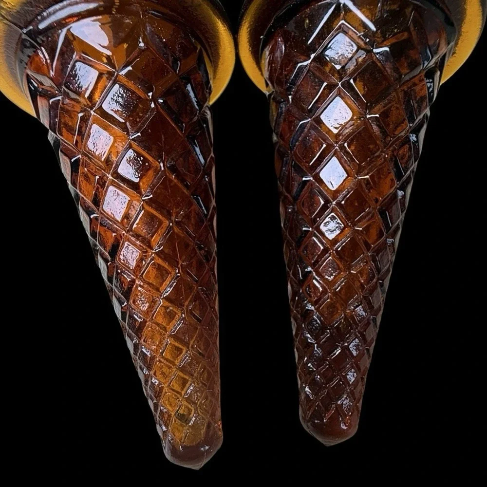 Vintage Ice‎ Cream Cone Salt and Pepper Shaker Set - Mid Century Modern MCM